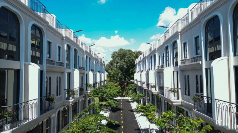 Cần bán gấp căn ShopHouse mặt tiền